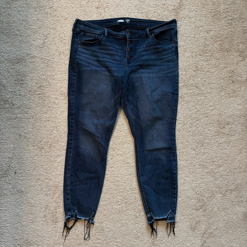Old Navy Rockstar Super Skinny Jeans with buttons women size 14